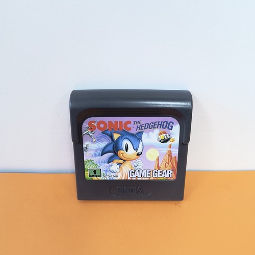 Sega game gear - sonic, the